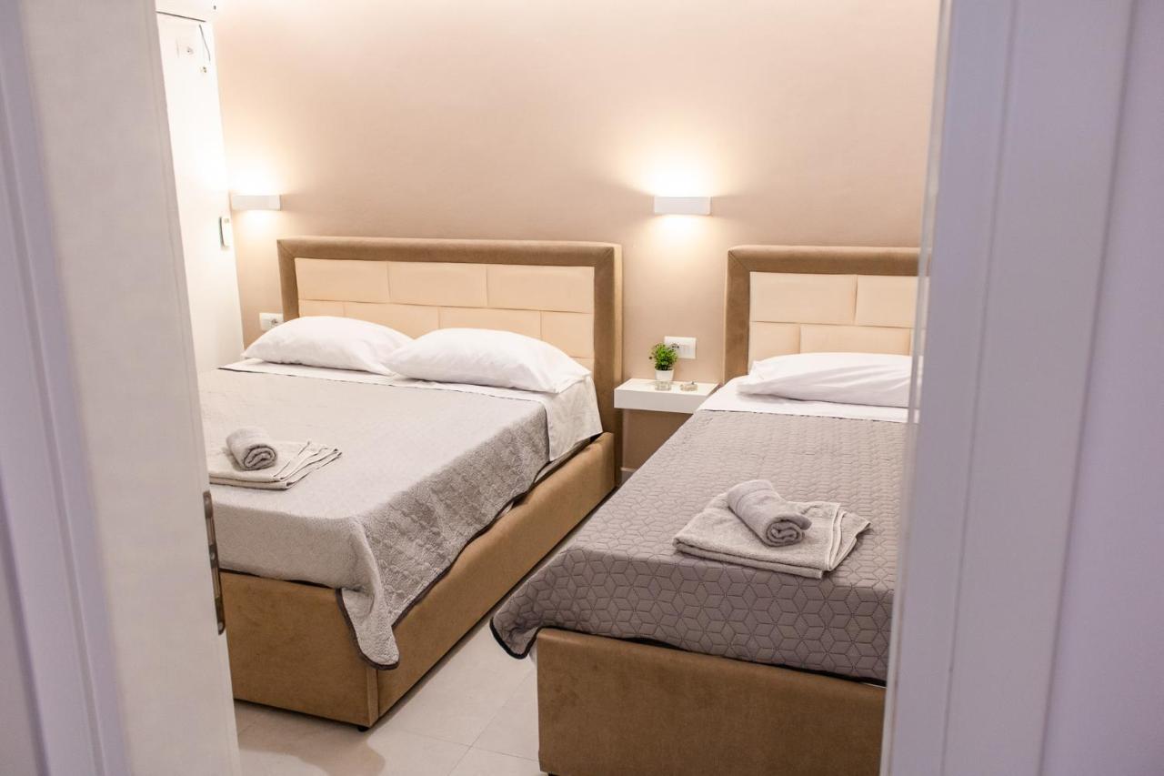 Luxury Seaside House With 2 Bathrooms Ksamil Luaran gambar